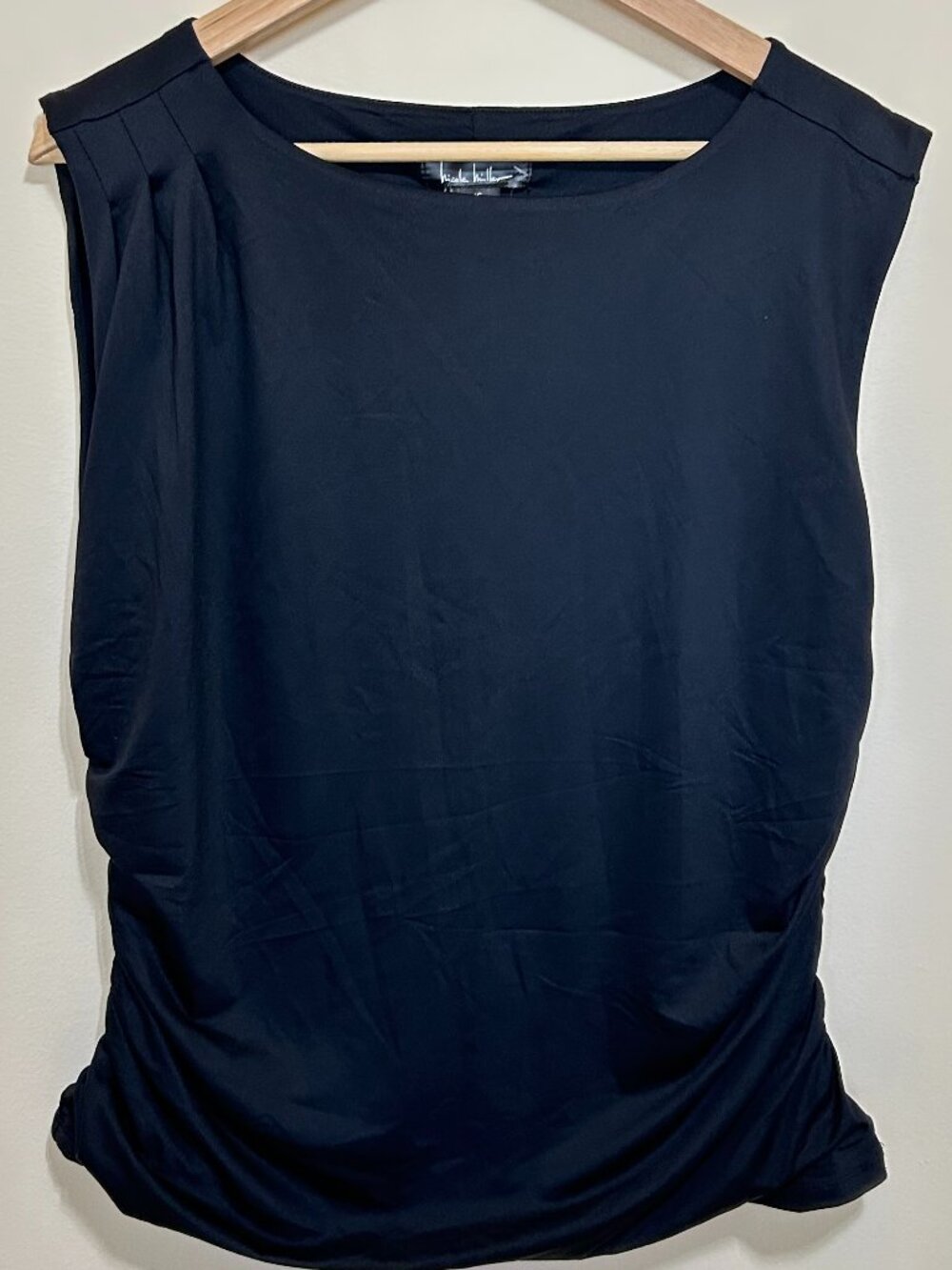 NWT Nicole Miller Sleeveless Cinched Waist Top Black Size L